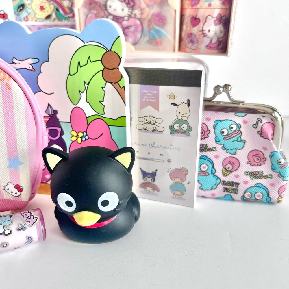 💝(HK345) Hello Kitty & Friends 11-Piece Variety Fun Bundle! - Picture 4 of 6